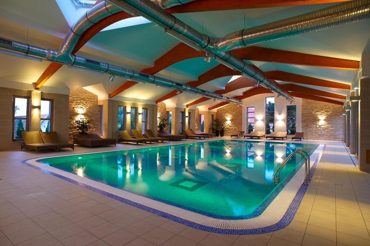 Hévíz Kolping Hotel Spa & Family Resort מראה חיצוני תמונה